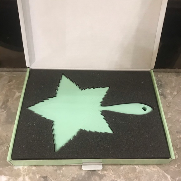 Mint (soft touch) 420 Jeffree Star Mirror! - Picture 2 of 8